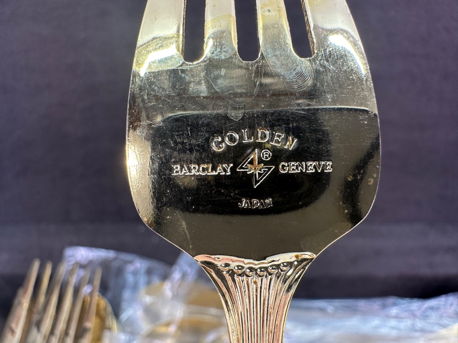 Barclay Geneve Golden Flatware Set From Japan [Photo 3]