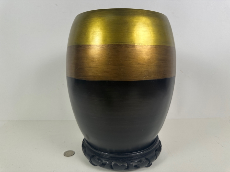 Mulit-Color Resin Vase With Wooden Stand Retails $129 [Photo 2]