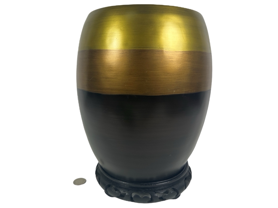 Mulit-Color Resin Vase With Wooden Stand Retails $129 [Photo 1]