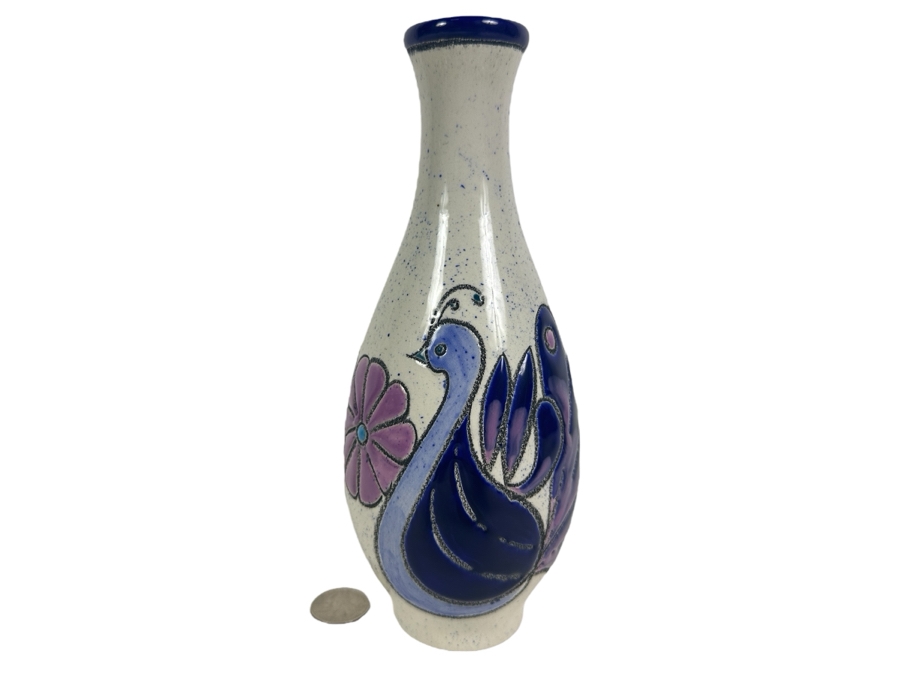 Eduardo Vega Hand Painted Peacock Vase Ecuador 8.5H [Photo 1]