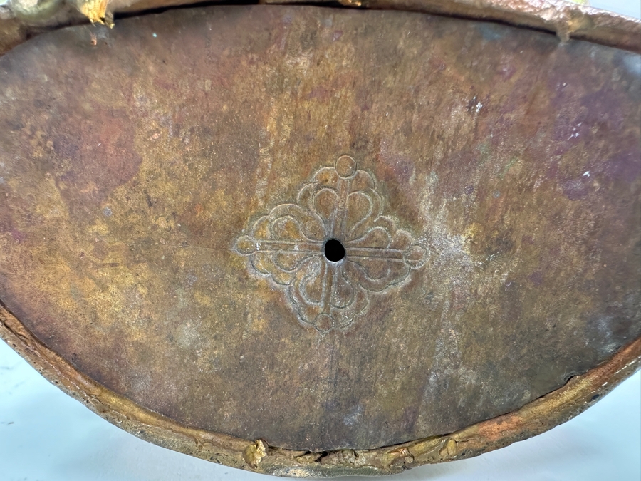 Tibetan Buddhism White Tara Gilt Bronze Brass Sculpture Signed Underneath 5.5W X 4D X 8.75H 1,845g 4.06lbs [Photo 13]