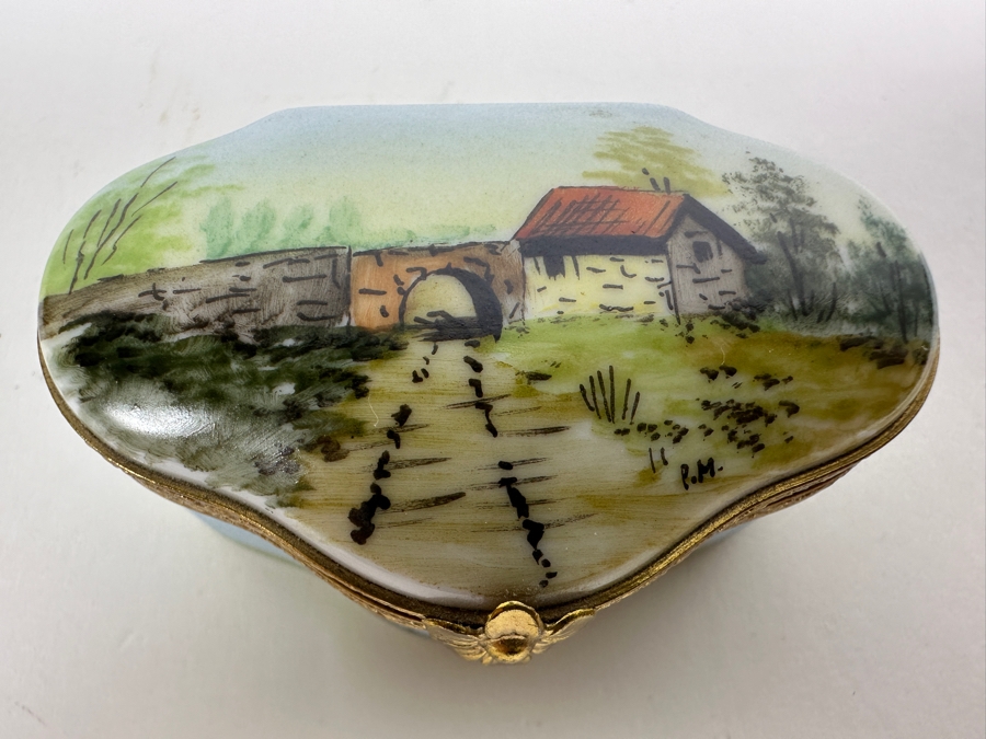 Hand Painted Limoges France Porcelain Box 2.5'W [Photo 4]