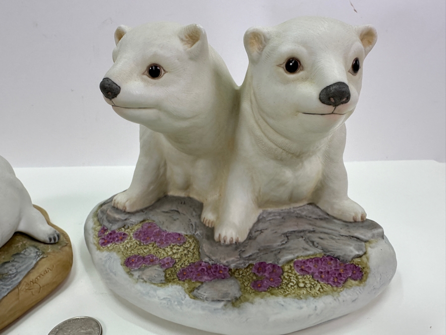William Kazmar Porcelain Figurines: Harp Seal Pups #37 4.5'H And Polar Bear Cubs #41 5.25'H [Photo 4]