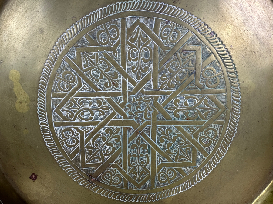 Vintage Signed Middle Eastern Moroccan Hand-Engraved Islamic Round Brass Tray 13.5W [Photo 2]