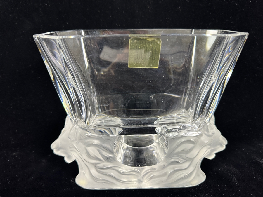 Lalique France Venise Double Lion Head Crystal Vase 9W X 4D X 6.5H [Photo 10]