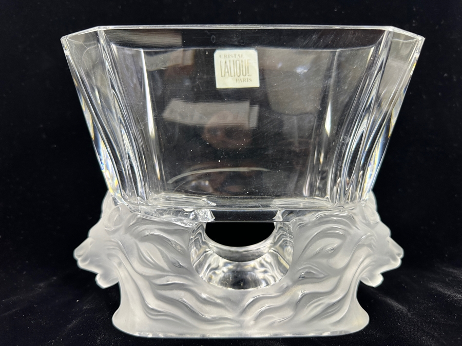 Lalique France Venise Double Lion Head Crystal Vase 9W X 4D X 6.5H [Photo 11]