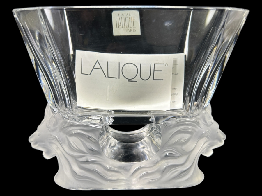 Lalique France Venise Double Lion Head Crystal Vase 9W X 4D X 6.5H