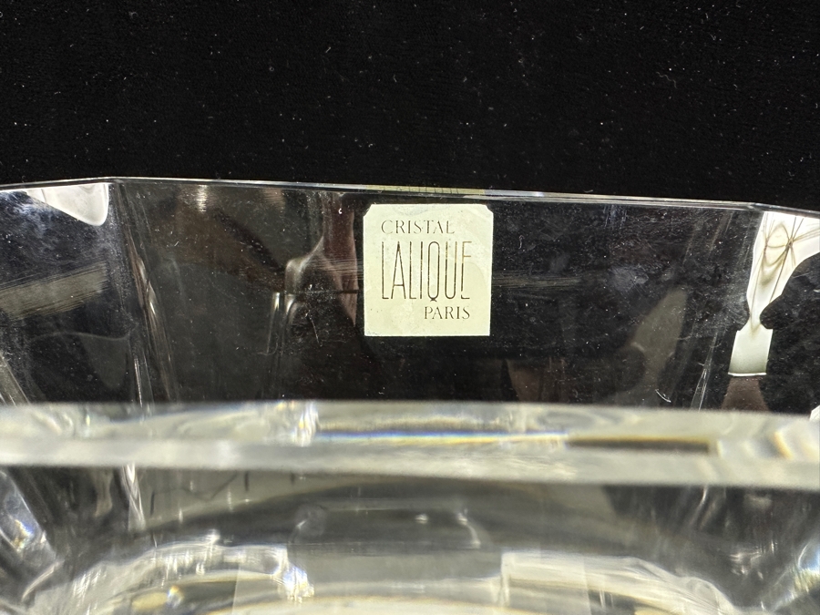 Lalique France Venise Double Lion Head Crystal Vase 9W X 4D X 6.5H [Photo 8]