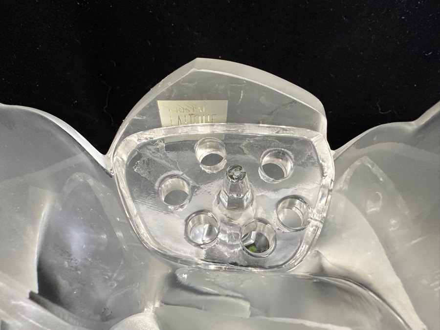 Lalique France Sylvie Swan Vase With Flower Frog 6W X 4D X 8H [Photo 5]