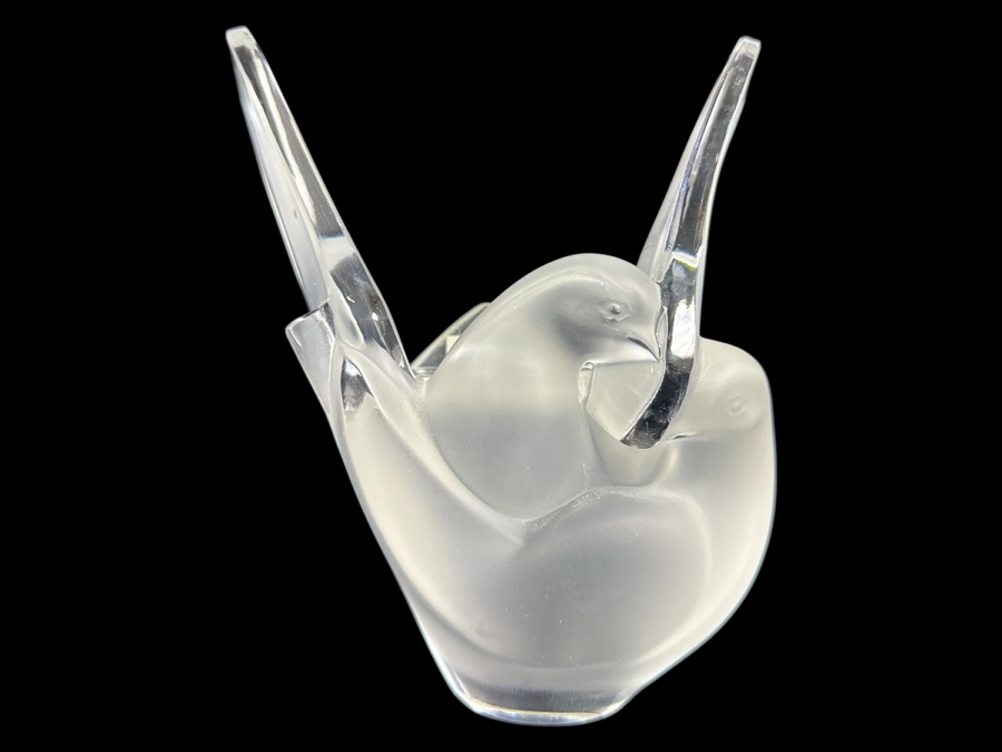 Lalique France Sylvie Swan Vase With Flower Frog 6W X 4D X 8H [Photo 1]
