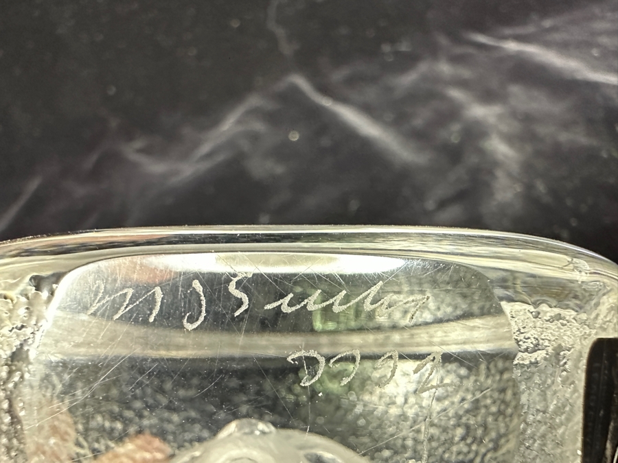 Mats Jonasson Signature Collection Swedish Crystal Polar Bear Cub Paperweight [Photo 2]