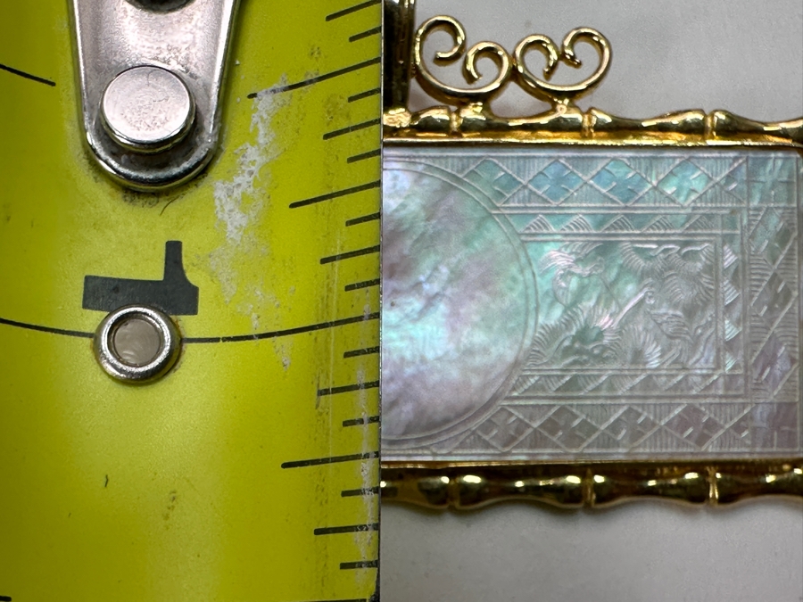 Stunning Chinese Antique Carved Mother Of Pearl Gaming Counter Framed In A 14K Gold Bamboo Motif Pendant 2 X 1.25 7.3g [Photo 15]