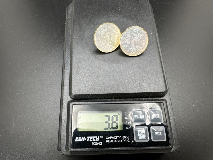 Chinese Antique Carved Mother Of Pearl Gaming Counters Framed In 14K Gold Earrings 3.8g [Photo 10]