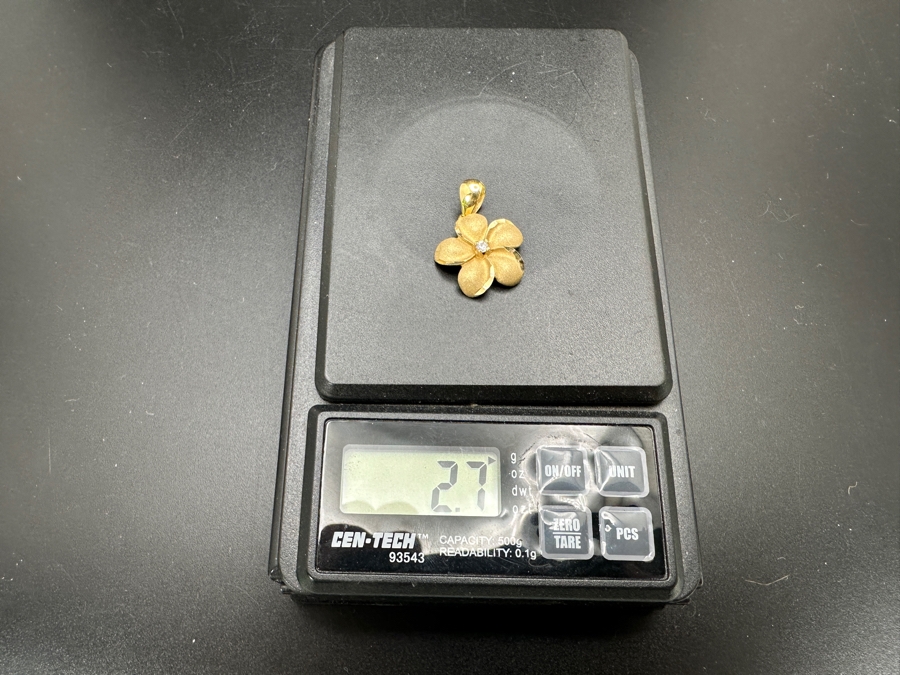 14k Gold Plumeria Flower Pendant 2.7g [Photo 4]