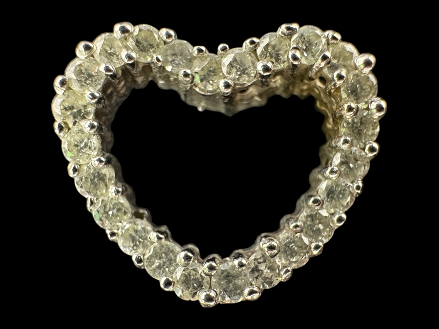 14k Gold Heart Pendant Set With 24 .02 Round Diamonds (est. .50cttw) 2.4g Retails $1,500