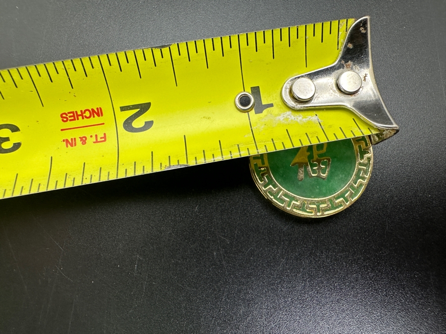 14k Gold Green Jade Medallion Pendant 4.9g Retails $600 [Photo 8]