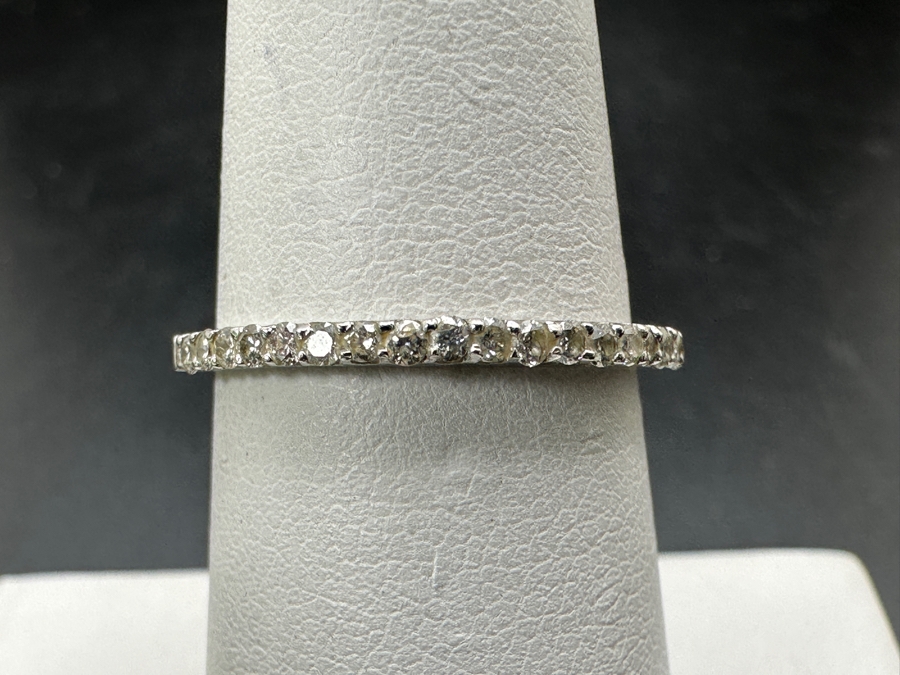 14k Gold Diamond Band Ring With 19 .01 Diamonds (est. .19cttw) Size 7 1.5g Retails $700 [Photo 2]