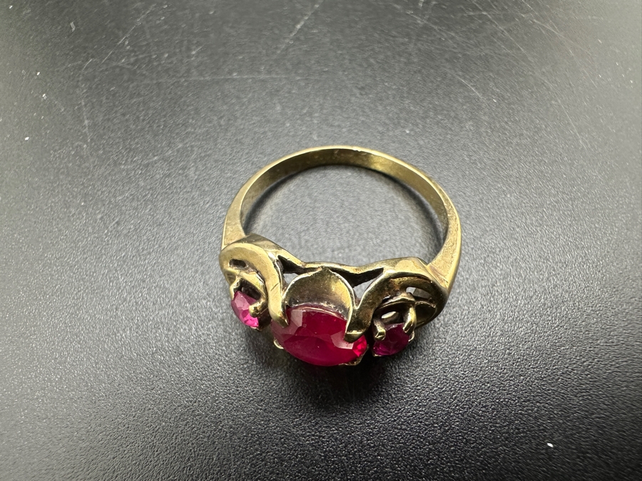 10k Gold Imitation Birthstones Ring Size 6.5 3g Retails $500 [Photo 5]