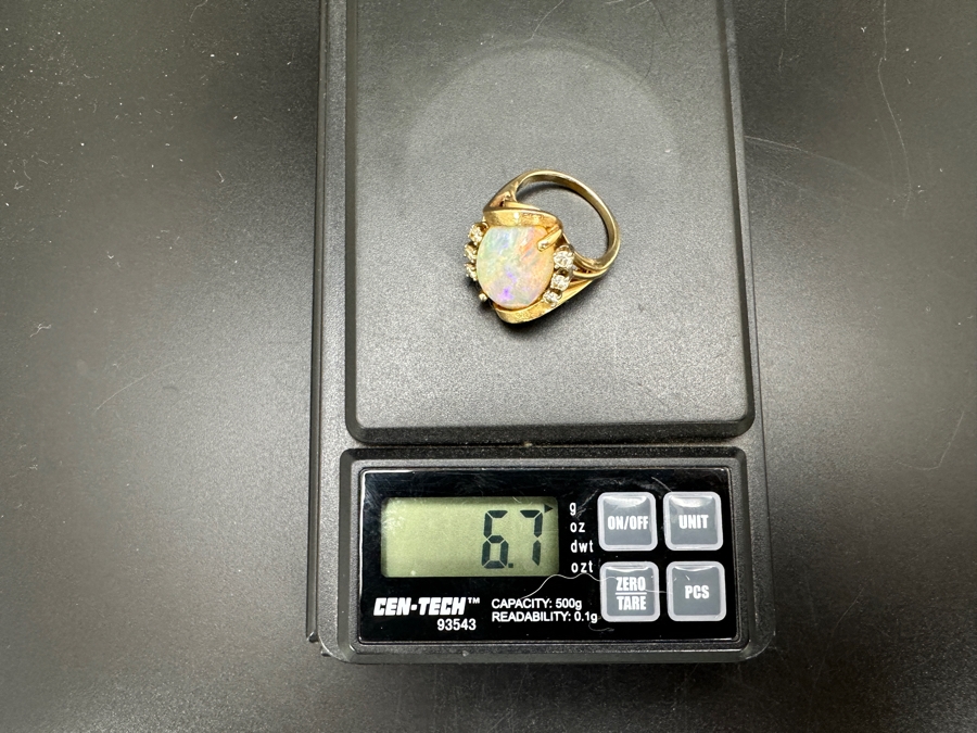 Stunning 14k Gold 16 X 12 Cabochon White Oval With 6 2.25mm Round Diamonds (est. .25cttw) Size 6.5 6.7g Retails $2,800 [Photo 13]