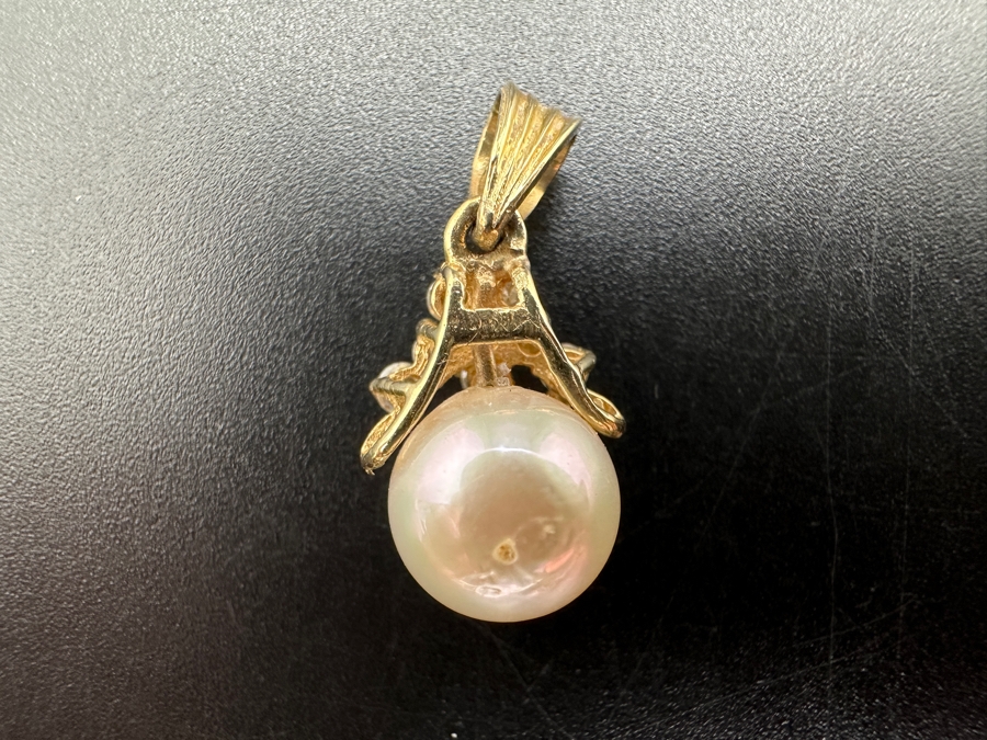 14k Gold Pearl Pendant Set With 8 2mm Round Brilliant Diamonds (est. .24cttw) 2.2g Retails $1,000 [Photo 4]