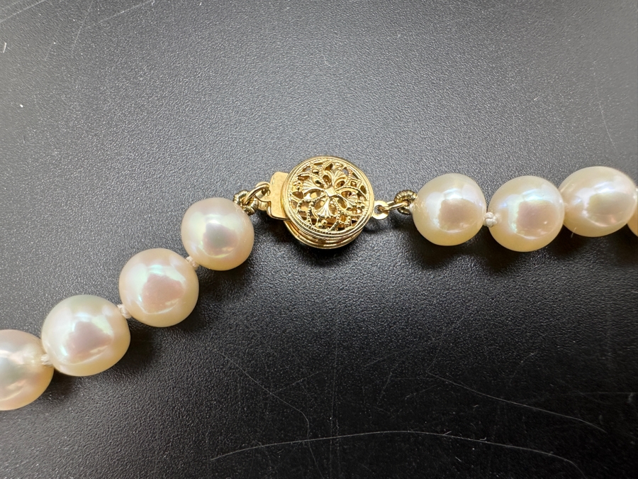 16' Pearl Necklace With 14k Gold Clasp Retails $400 [Photo 4]