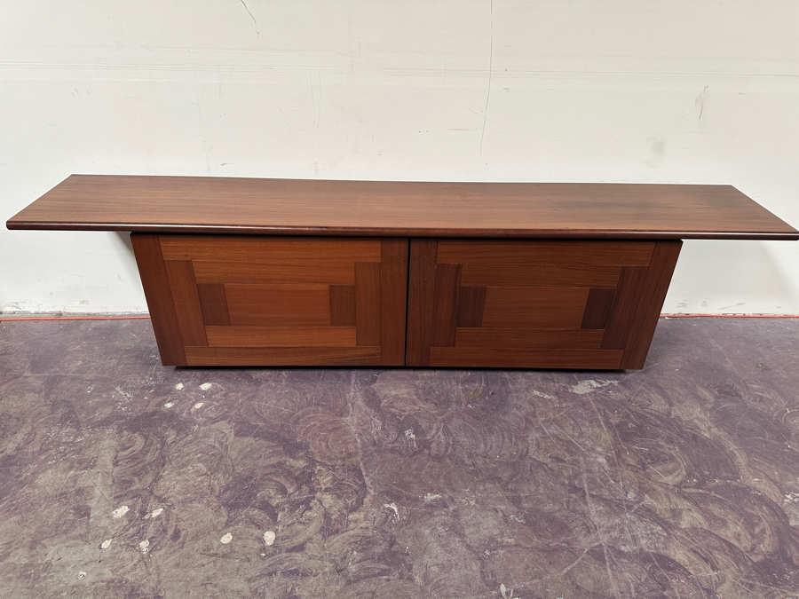 Sheraton Sideboard Designed By Giotto Stoppino For Acerbis Made In Italy 110.5W X 19.5D X 28H Estimate $3,000-$4,000 [Photo 5]