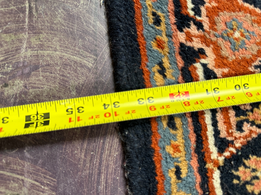 Hand Knotted Wool Persian Area Rug 34 X 66 [Photo 6]