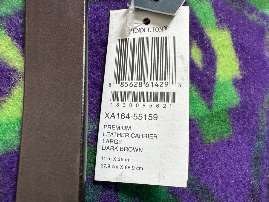 New Pendleton Wool Blanket 80' X 65' With Premium Large Leather Carrier [Photo 9]