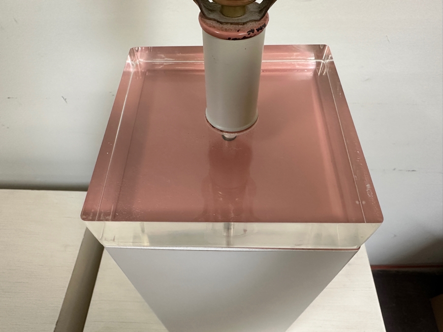 Vintage Lucite Table Lamp 33H [Photo 5]