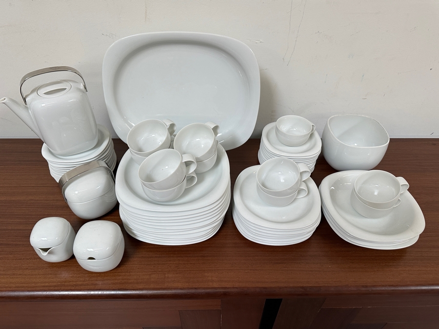 Vintage Rosenthal Studio-Line Porcelain Suomi White China Service Designed In Finland By Timo Sarpaneva - See Photos [Photo 2]
