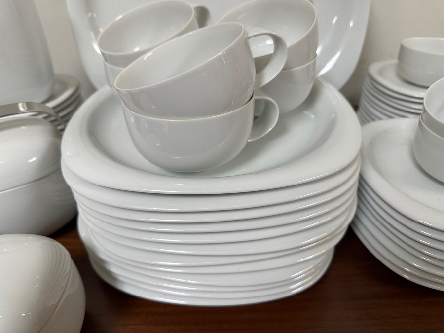 Vintage Rosenthal Studio-Line Porcelain Suomi White China Service Designed In Finland By Timo Sarpaneva - See Photos [Photo 4]