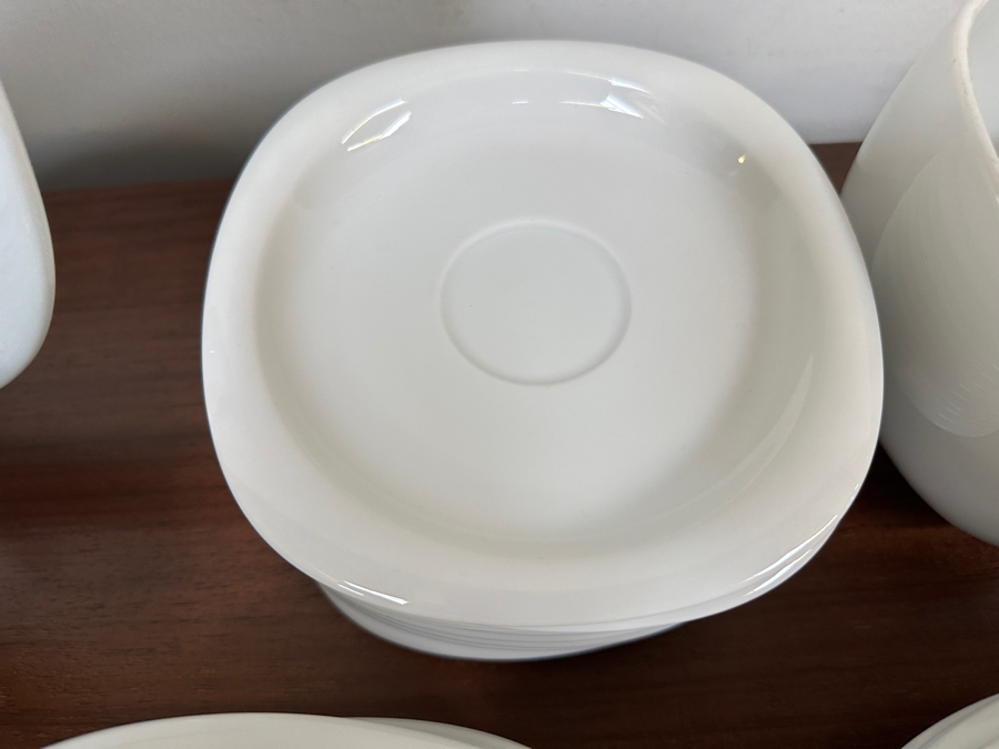 Vintage Rosenthal Studio-Line Porcelain Suomi White China Service Designed In Finland By Timo Sarpaneva - See Photos [Photo 8]