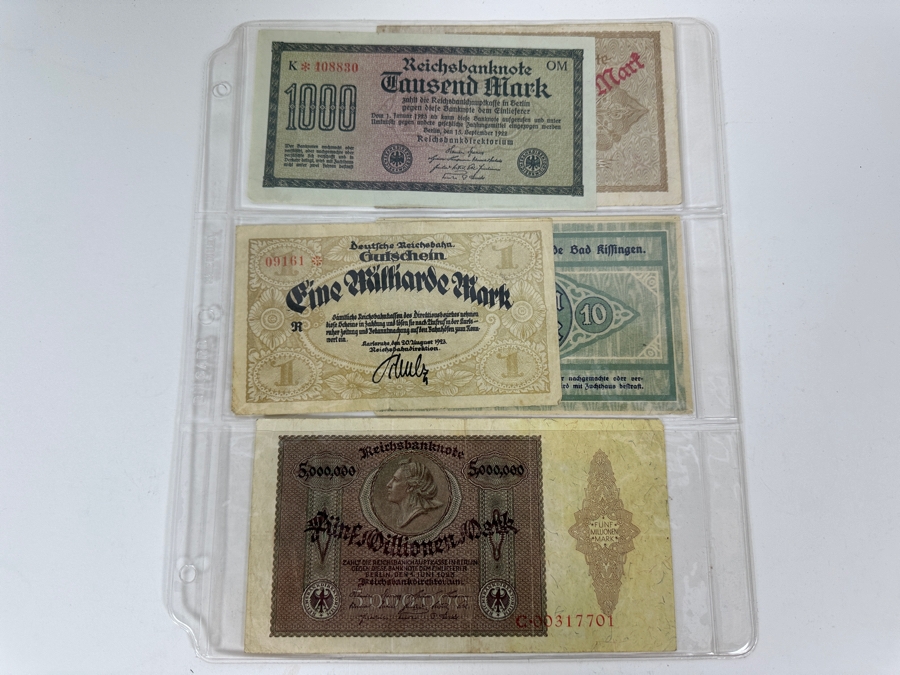 Album Of U.S. & World Currency With 107 Different Notes [Photo 6]