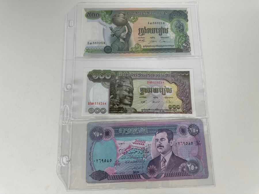 Album Of U.S. & World Currency With 107 Different Notes [Photo 13]