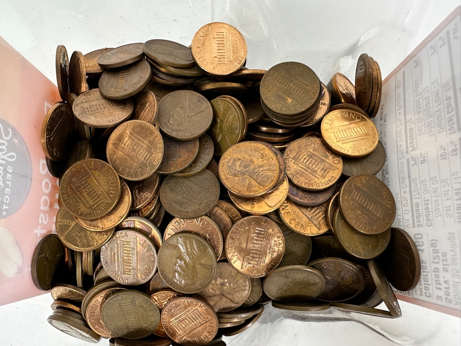 Over Troy 10 Pounds Of Copper Pennies Dated 1981 And Earlier [Photo 3]