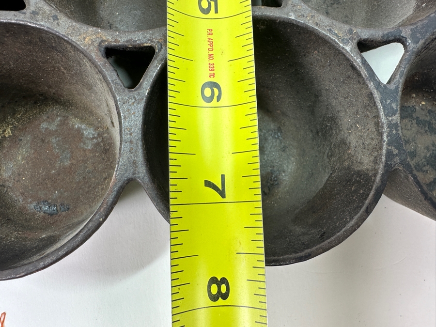 Antique Griswold Erie, PA No. 10 948 Cast Iron Muffin Popover Pan 11W X 7.5D X 1.5H [Photo 11]