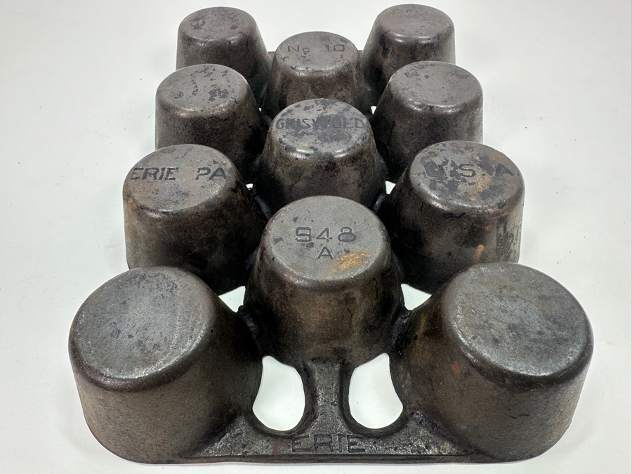 Antique Griswold Erie, PA No. 10 948 Cast Iron Muffin Popover Pan 11W X 7.5D X 1.5H [Photo 9]