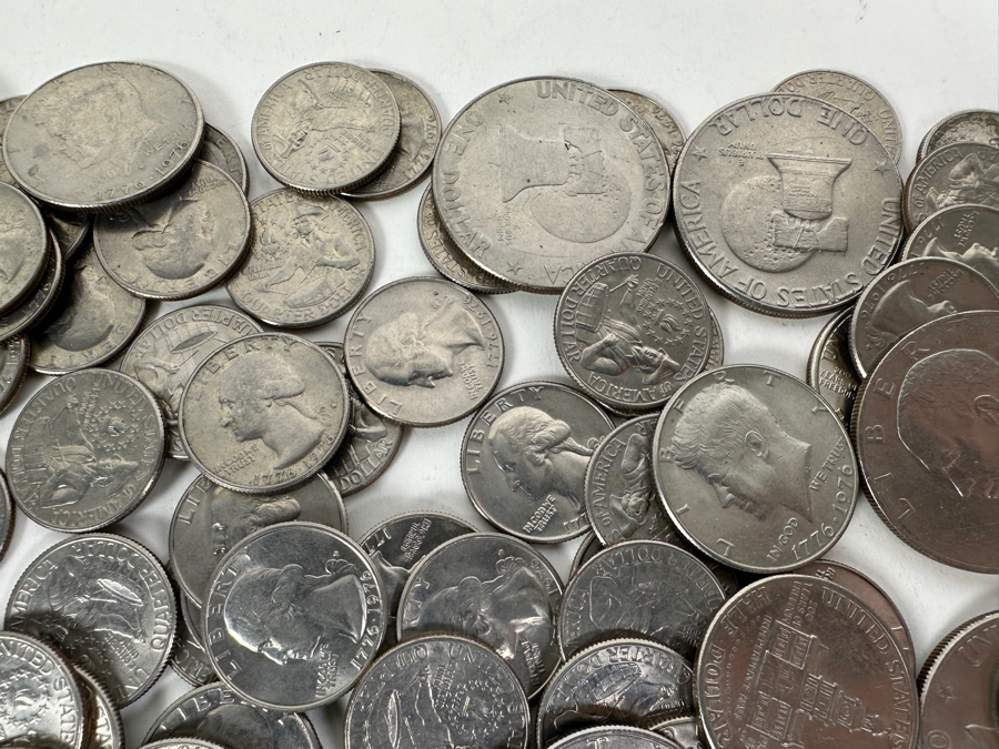 Jar Of Bicentennial Dollar, Halves & Quarters (6 Dollars, 26 Halves & 124 Quarters) [Photo 4]