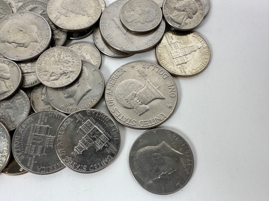 Jar Of Bicentennial Dollar, Halves & Quarters (6 Dollars, 26 Halves & 124 Quarters) [Photo 6]