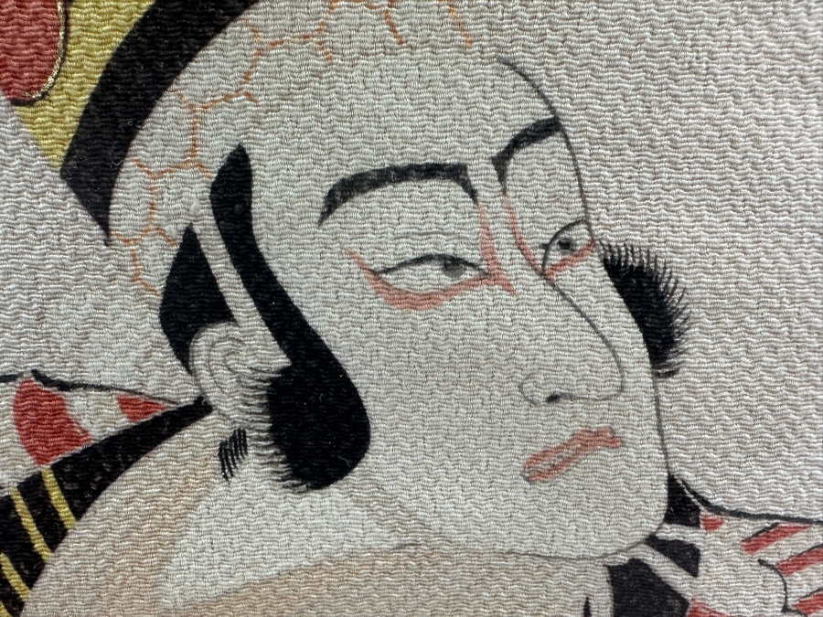 Vintage Japanese Silk Scroll Painting 22 X 26 Framed 28.5 X 43 [Photo 3]