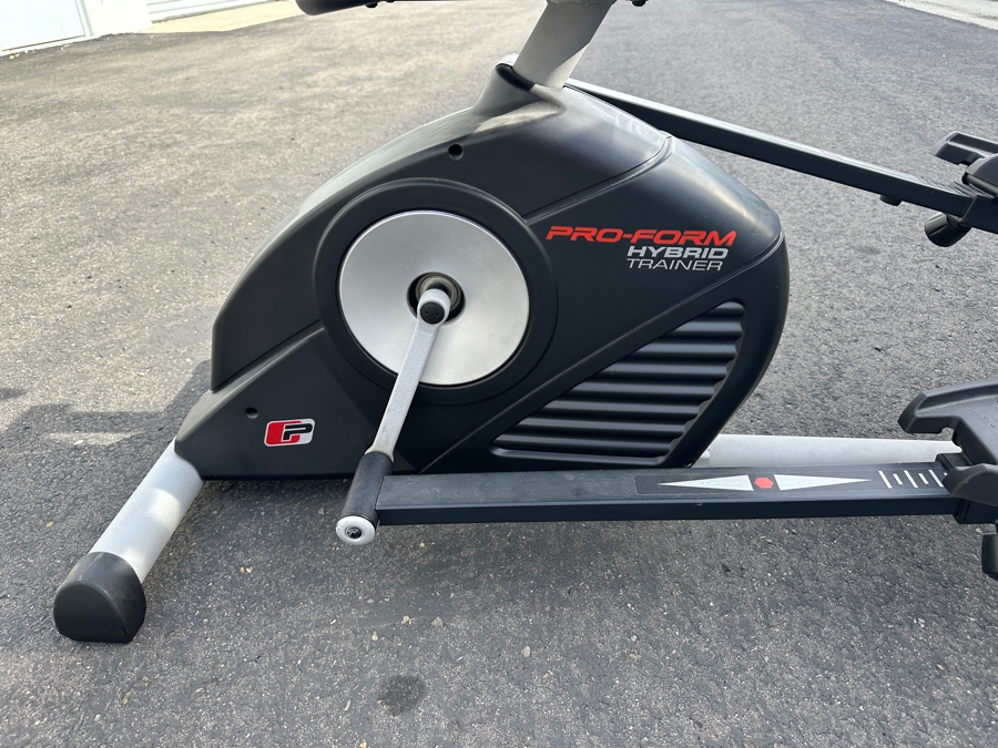 Pro-Form Hybrid Trainer Recumbent / Elliptical 75W X 24D X 59H [Photo 3]