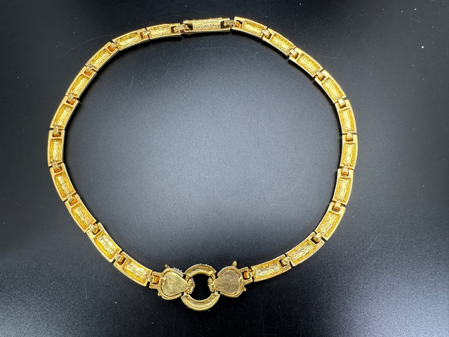 18' Gold Tone Link Necklace With Pair Of Cats Holding A Ring [Photo 4]