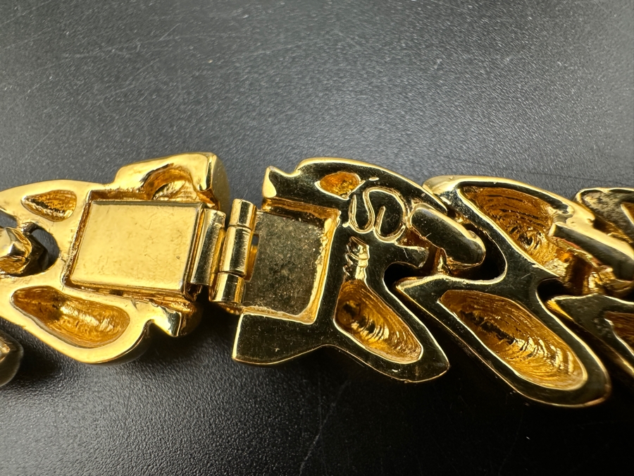 St John Signed Vintage Gold Tone 17' Necklace [Photo 4]