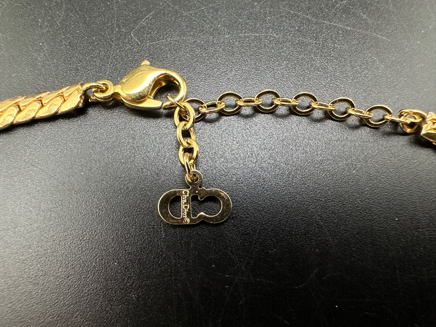 Christian Dior Signed 16' Necklace [Photo 4]