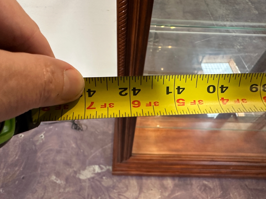 Pulaski Two Way Sliding Door Curio Cabinet 21015 with Rope-Twist Embossing and Beveled Glass 42W x 16D x 80H [Photo 9]