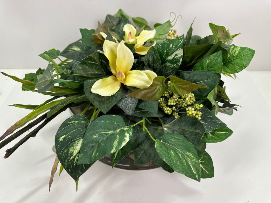 Custom Floral Silk Arrangement 22W X 9H [Photo 3]