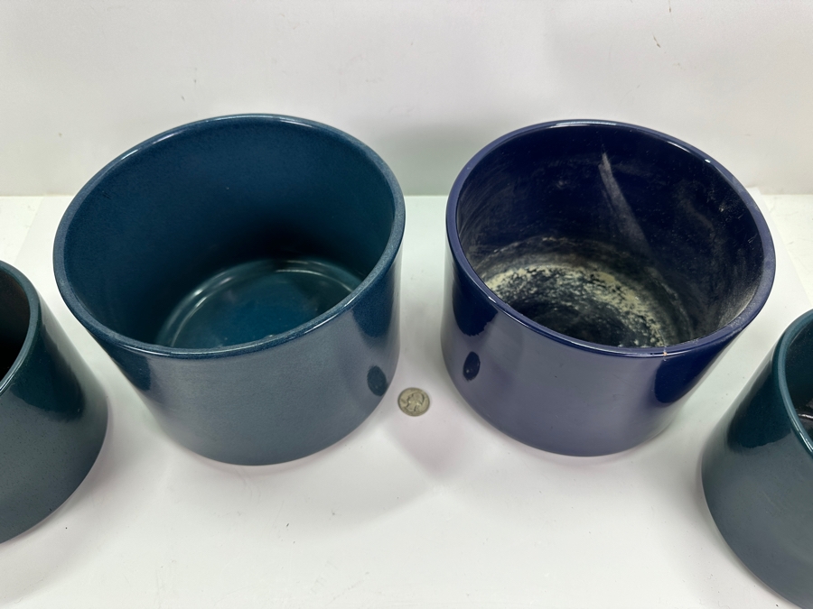 (2) 8' Flower Pots & (2) 6' Flower Pots [Photo 2]