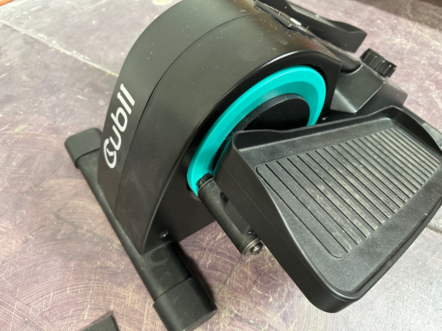 Cubii Move Under Desk Elliptical Bike Pedal Exerciser Portable Seated Elliptical Machine With Adjustable Workout Levels [Photo 6]