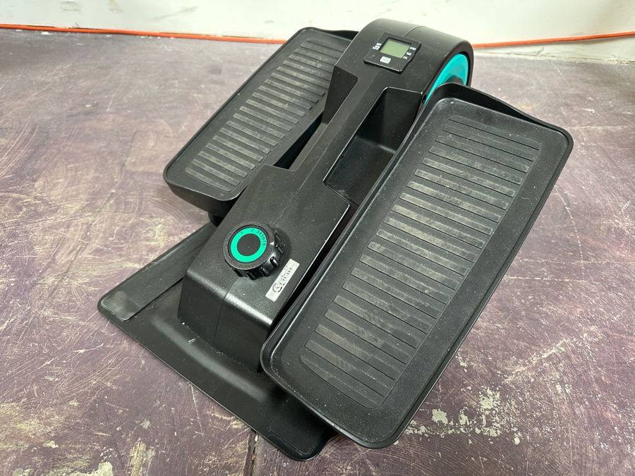 Cubii Move Under Desk Elliptical Bike Pedal Exerciser Portable Seated Elliptical Machine With Adjustable Workout Levels [Photo 2]