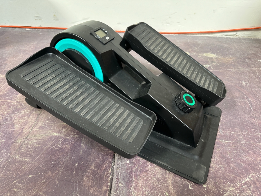 Cubii Move Under Desk Elliptical Bike Pedal Exerciser Portable Seated Elliptical Machine With Adjustable Workout Levels [Photo 3]